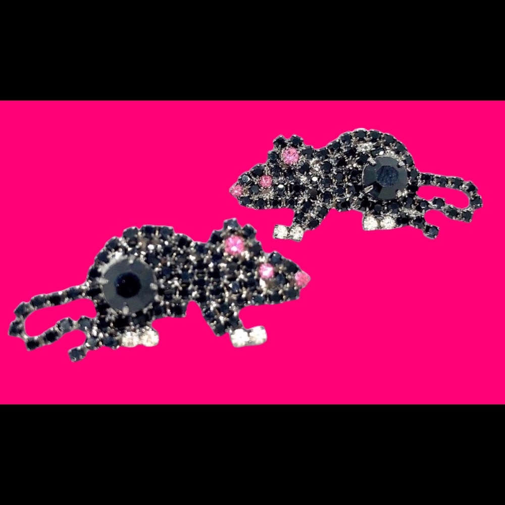 Little Black Rat Earrings - von Walhof Original